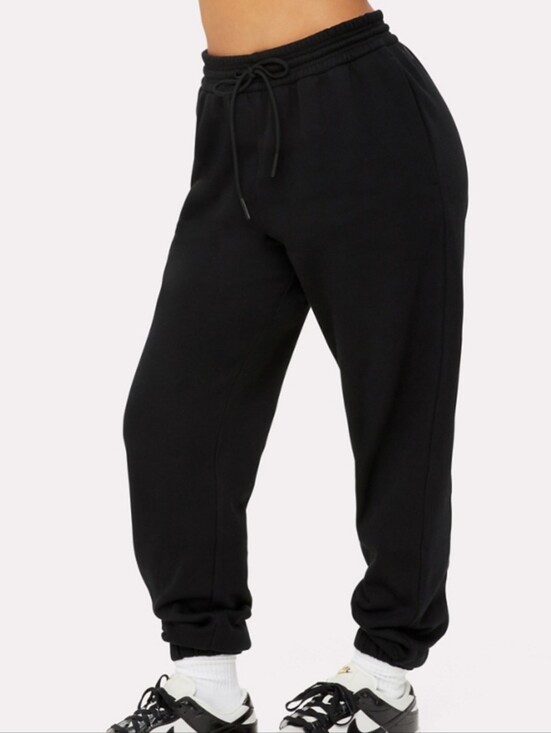 Fabletics Pants - NWT Fabletics Black Sweatpants with Elastic Waistband Women's Small Tall